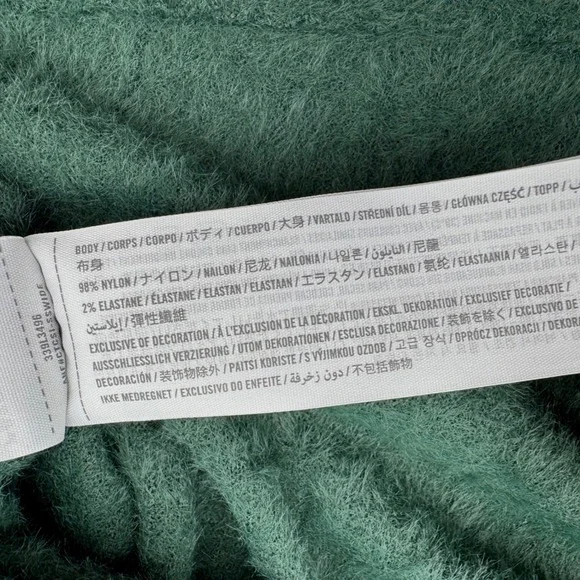 Hollister Green Fuzzy Eyelash Knit V-Neck Sweater Womens Small Long Sleeve Crop - Picture 3 of 3